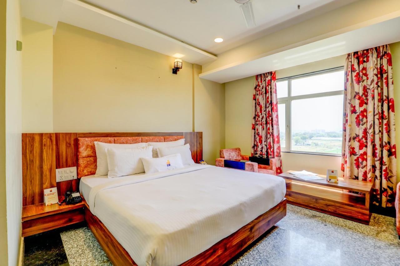 Hotel Shree Nanda Udaipur Kültér fotó