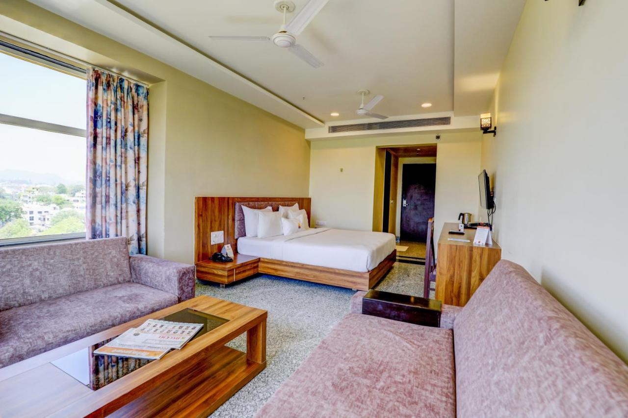 Hotel Shree Nanda Udaipur Kültér fotó