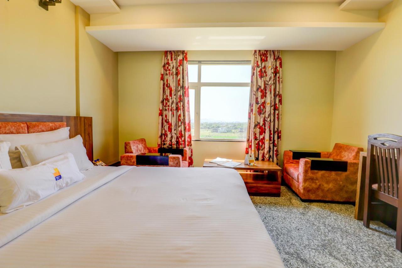 Hotel Shree Nanda Udaipur Kültér fotó